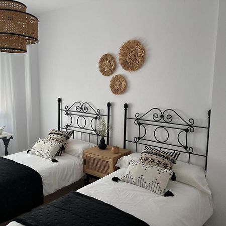 Casa Gran Cinema Apartment Sanlucar de Barrameda Bagian luar foto